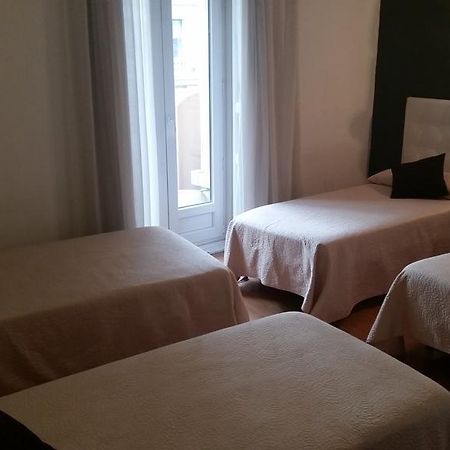 Hostal Montecarlo Madrid Extérieur photo
