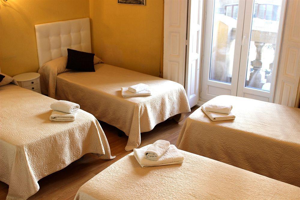 Hostal Montecarlo Madrid Extérieur photo