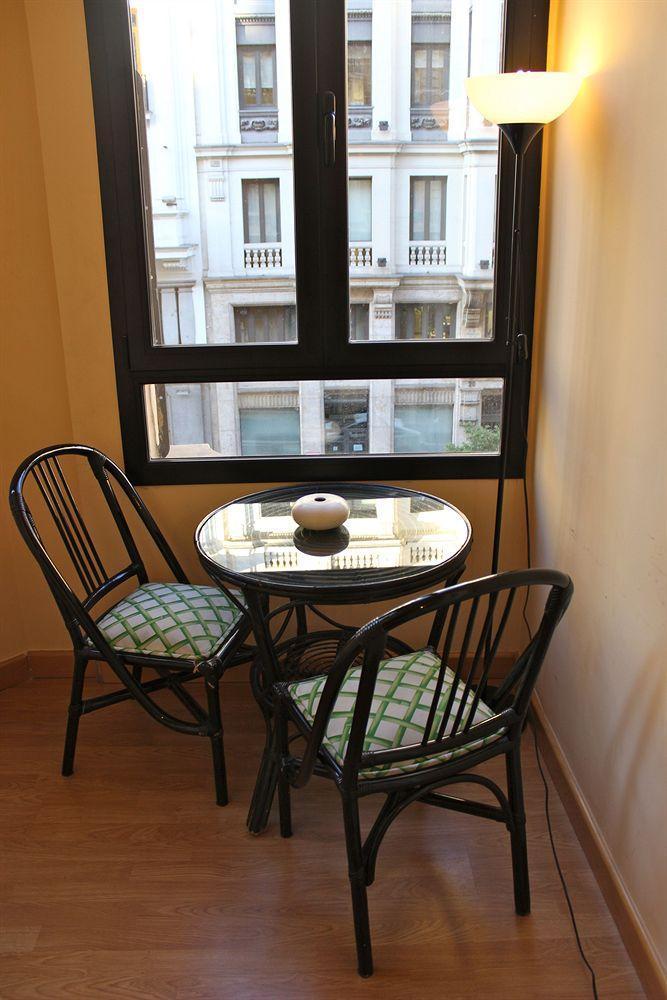 Hostal Montecarlo Madrid Extérieur photo