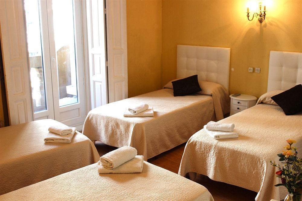 Hostal Montecarlo Madrid Extérieur photo